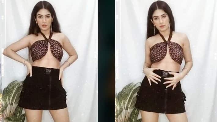 Former Bigg Boss contestant Bandgi Kalra gets trolled for wearing a scarf as lingerie ADB Former Bigg Boss contestant Bandgi Kalra gets trolled for wearing a scarf as lingerie ADB
