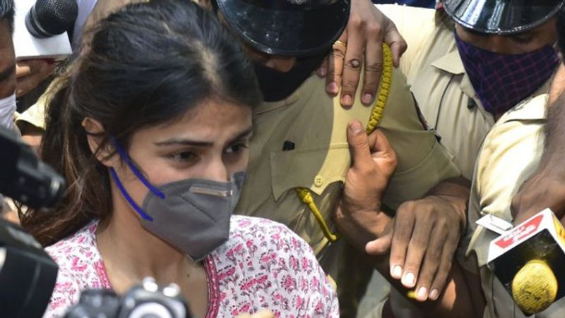 today Rhea Chakraborty will be Byculla jail bail plea order tomorrow BJC