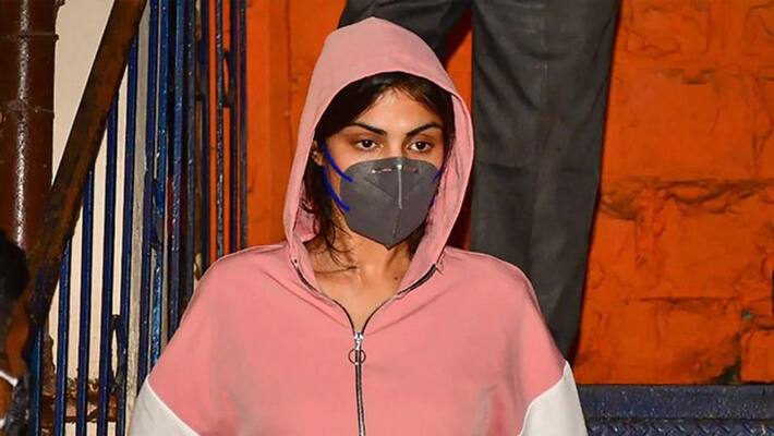 Rhea Chakraborty bail rejected for the second time in Sushant case kpn Rhea Chakraborty bail rejected for the second time in Sushant case kpn
