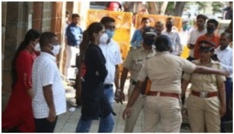 Sushants death case Rhea Chakraborty allegedly she was tortured in byculla jail BRd