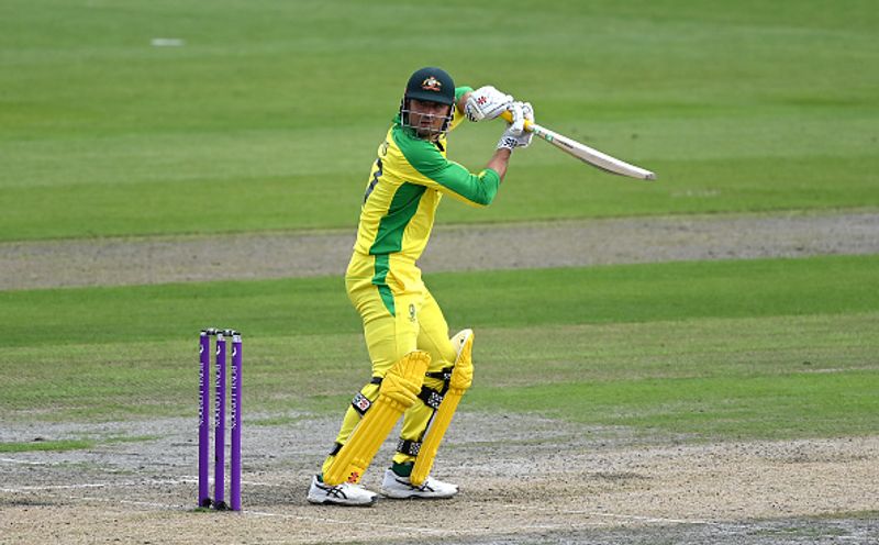 glenn maxwell and mitchell marsh hits fifty and australia set challenging target to england in first odi