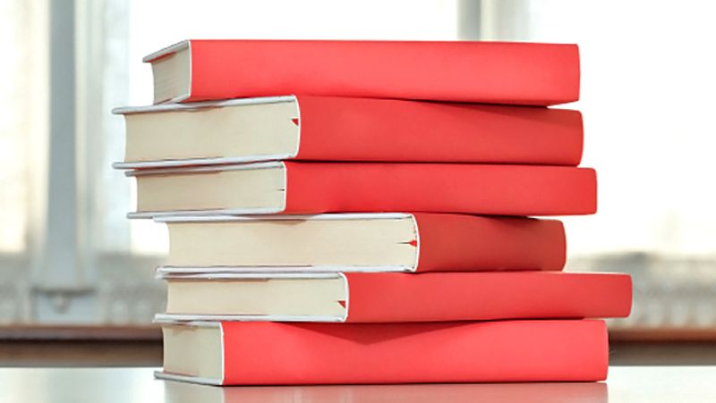 keep books according to vastu and you will get success tips
