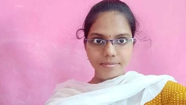 Preparing NEET exam...Madurai student commits suicide Preparing NEET exam...Madurai student commits suicide
