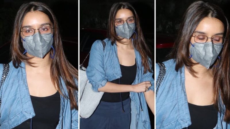 श्रद्धा कपूर (shraddha kapoor) बांद्रा में स्पॉट हुई। 