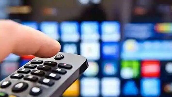 DTH industry revenue grow to Rs 22 crore in FY21 : Crisil DTH industry revenue grow to Rs 22 crore in FY21 : Crisil