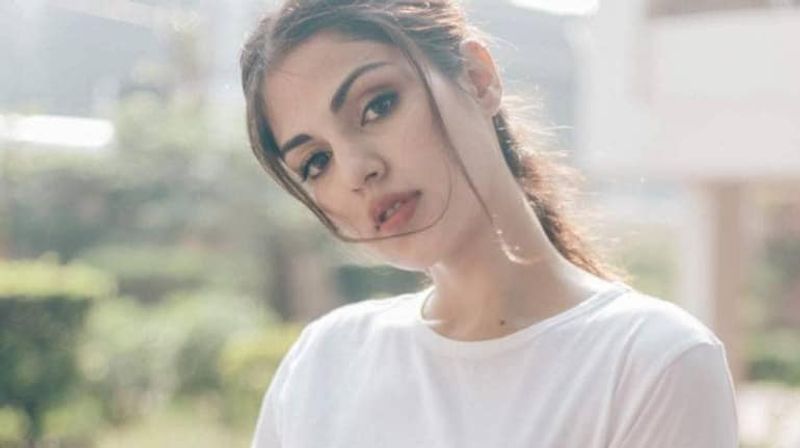 Bengal Congress rally for rhea Chakraborthy