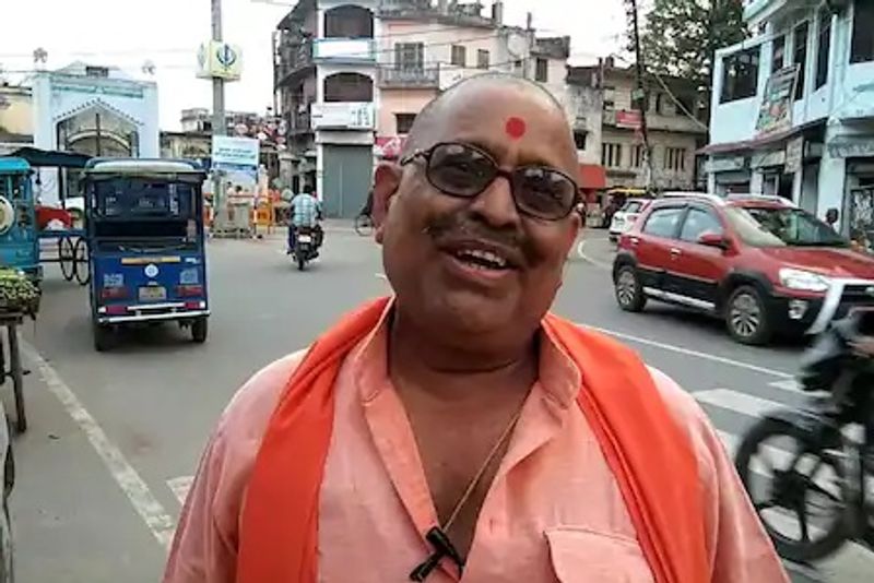 Kangana poster in Draupadi form became the subject of discussion, a lawyer in Varanasi protested ASA