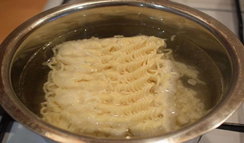 Here are 3 ways of making 'yummy' Maggi tastemaker at home RCB