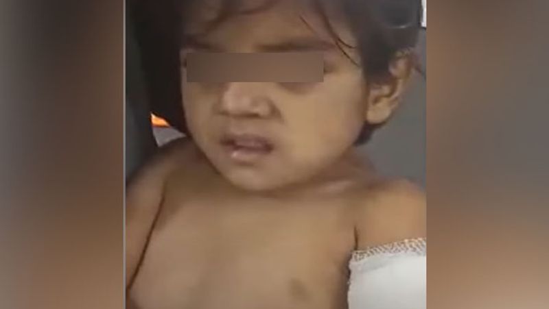 मासूम इस पिटाई के बाद से दहशत में है। वो किसी भी महिला को देखकर कांप उठता है।