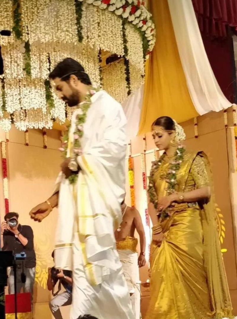 actress bhavana marriage photo