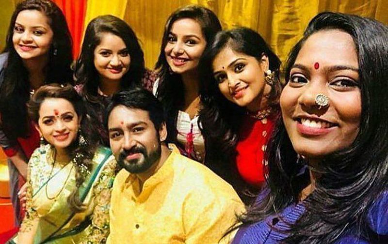 actress bhavana marriage photo
