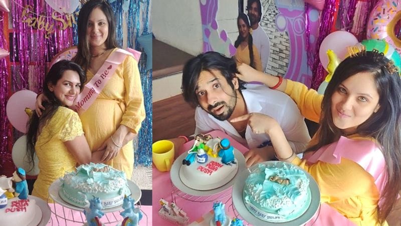 पूजा बनर्जी की बेबी शॉवर पार्टी में पहुंचे सभी दोस्तों ने उन पर खूब प्यार बरसाया। बेबी शॉवर पार्टी के दौरान पूजा बनर्जी ने जमकर फोटो खिंचवाई और दोस्तों का प्यार देखकर उनकी खुशी का कोई भी ठिकाना नहीं था।