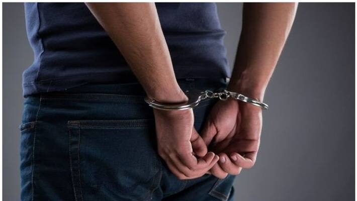 Oman authorities arrested 386 expats for violating labour law Oman authorities arrested 386 expats for violating labour law