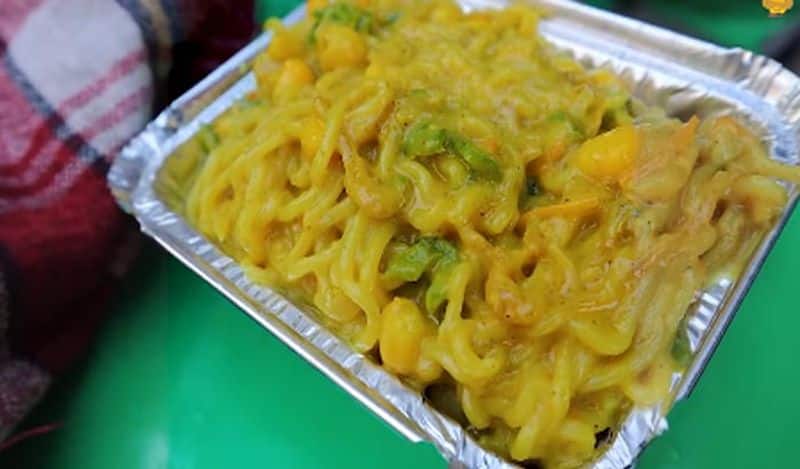Best Street Food in Kolkata RTB