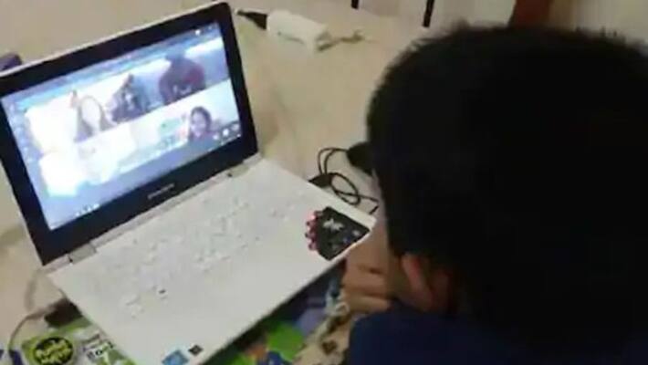Madhya Pradesh Shameful video run during online class in children mobile in shyopur kpr Madhya Pradesh Shameful video run during online class in children mobile in shyopur kpr