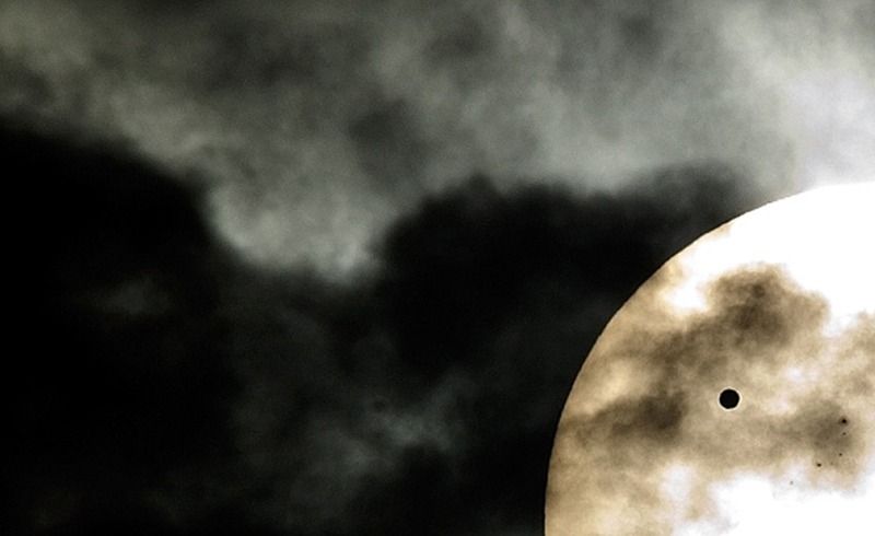 Venus transit on 23 October 4 Zodiac chance to face problem BDD