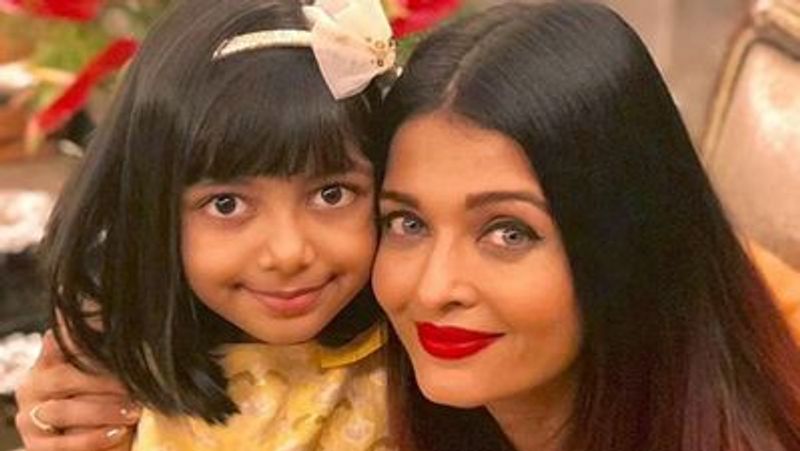 ఫిలింఫేర్తో మాట్లాడుతూ ఆరాధ్య గురించి ఆసక్తికర విషయాన్ని చెప్పింది ఐశ్వర్య. ఓ సందర్భంలో ఆరాధ్య రణబీర్ను అభిషేక్ అనుకొని కౌగిలించుకుందట.