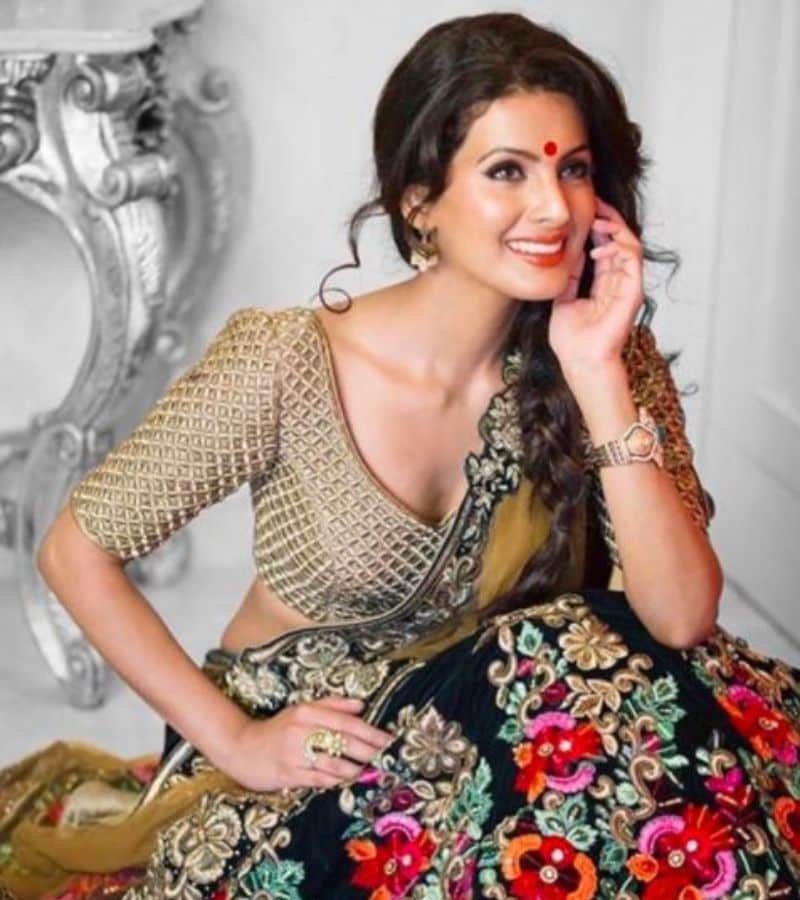Hot wives of some Indian Cricketers before IPL 2020 spb