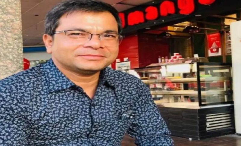 madhya pradesh Joint collector ramesh singh resigns after meeting kamal nath
