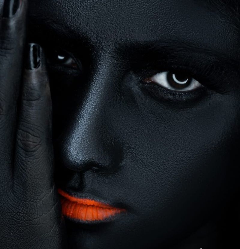 biggboss julie black makeup dark photo shoot