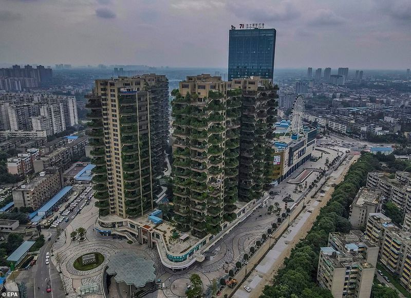 green housing project in a China and its problems