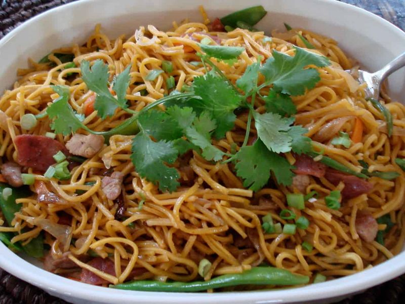 Egg Noodles: Don't you hate when you're craving some noodles while being on a diet? You can kill your cravings without any guilt by making these egg noodles. Make an egg omelette with some seasoning and roll it when done. Cut the roll in long thin strips, and you'll have your own egg noodles! Mix this with some sauteed veggies and spices. And there you have it, your very own low-carb egg noodles.
