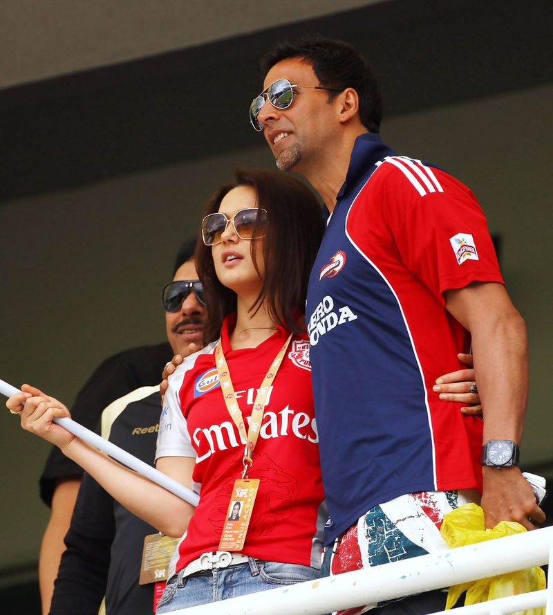 Akshay Kumar (DD): The inaugural season saw the capital city form a team, named Delhi Daredevils (DD), led by swashbuckling opener Virender Sehwag. Naturally, they needed a daredevil-type brand ambassador, as Bollywood's Akshay Kumar, who was famous for performing daredevil stunts in the movies, was roped in. The side has reached four playoffs since, but have never won the title yet.
