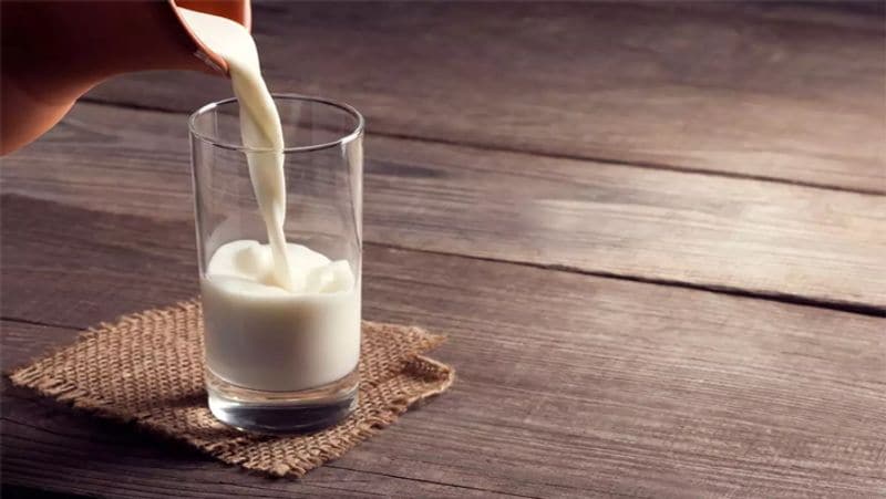 keep your body fit follow these honey and milk benefits Brd