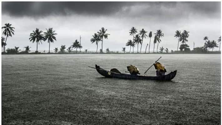 Heavy rain expected in Kerala issues Orange yellow alerts Heavy rain expected in Kerala issues Orange yellow alerts
