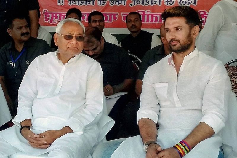 LJP is preparing to break away from NDA, is creating atmosphere against Nitish