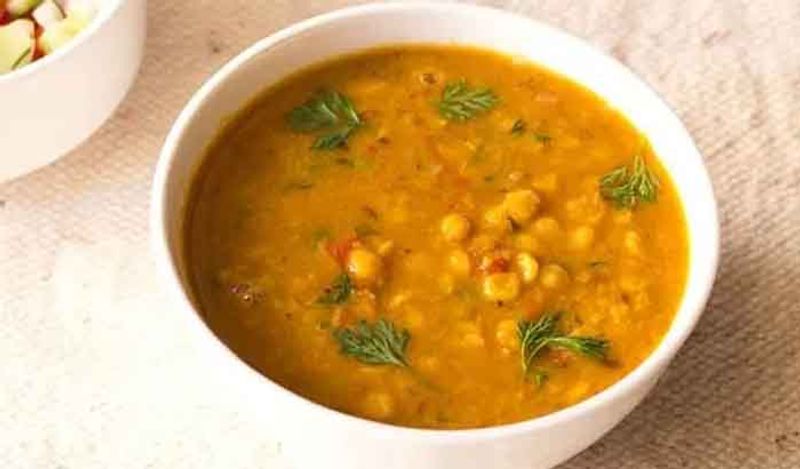 Know about the benefits of Cooking Moong and Masoor dal together according to experts BDD