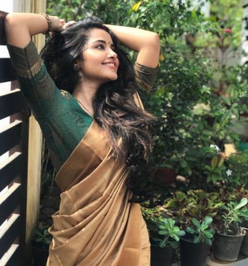 IPL 2020: Bumrah loving Heroine Anupama Parameswaran , rumours around CRA