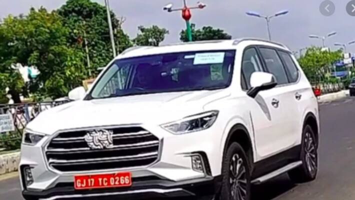 MG Gloster Luxury SUV Joins Ambani Security Convoy MG Gloster Luxury SUV Joins Ambani Security Convoy