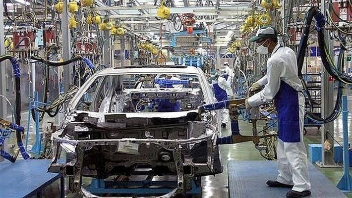 mandatory to install Flex Fuel Engine in cars Nitin Gadkaris big decision Transport and Highways import petroleum products Auto news rps mandatory to install Flex Fuel Engine in cars Nitin Gadkaris big decision Transport and Highways import petroleum products Auto news rps