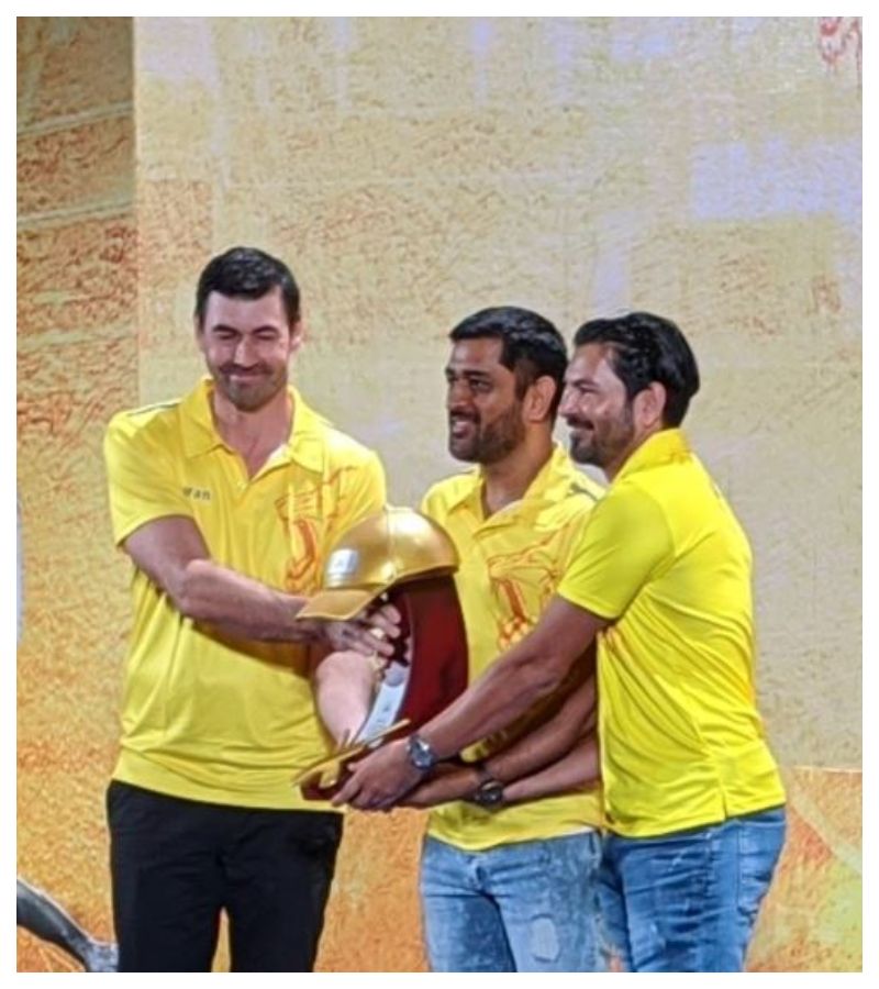 Before start IPL 2020 CSK awarded Dhoni, Jadeja and others players spb