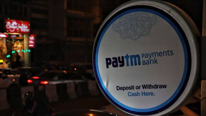 Google kicks out Paytm out of Play store Google kicks out Paytm out of Play store
