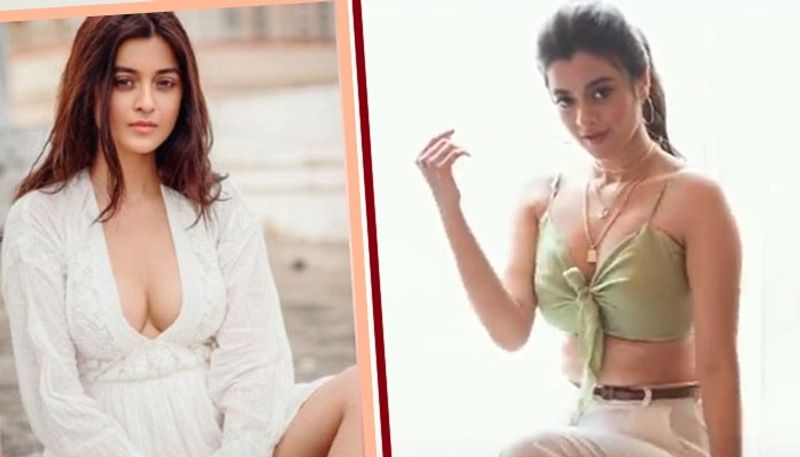 <p>একের পর এক ছবি মুহূর্তে হয়ে ওঠে সোশ্যাল মিডিয়ায় ভাইরাল। কখনও সাবেকি লুক, কখনও আবার ওয়েস্টার্ন লুকে নজর কাড়েন দর্শনা।</p>