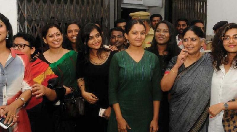 Facebook post of Rima kallingal, Ramya Nambeeshan, Revathy on Acterss attacked case