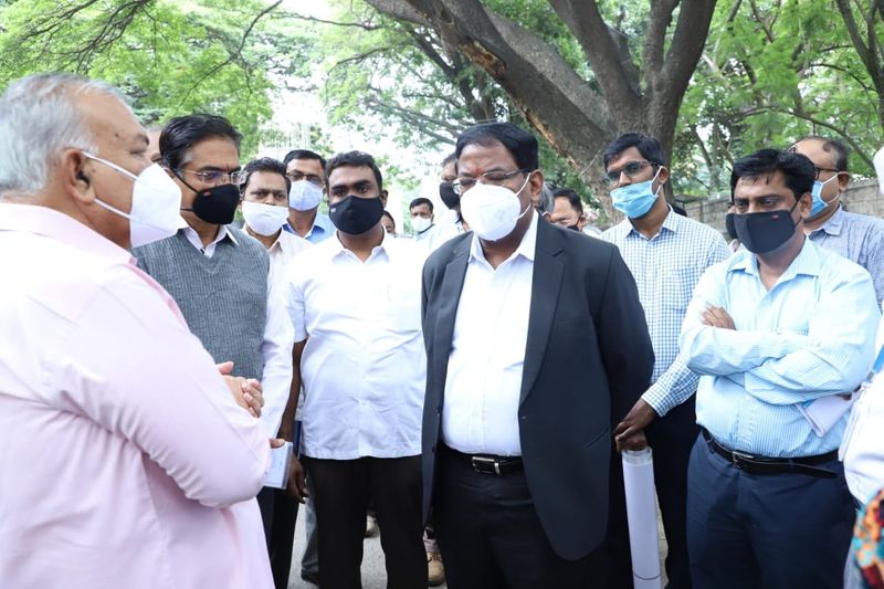 BBMP Commissioner N Manjunath Prasad Talks Over Elevated Worksgrg