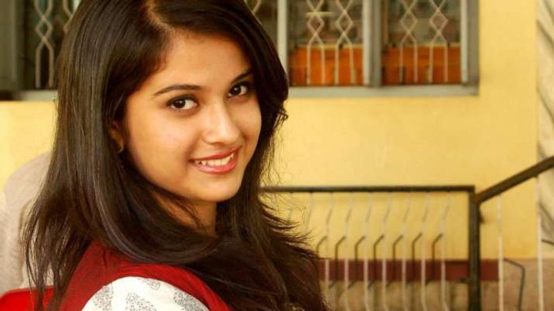 Amid Sushant Probe CBI Visits Disha Salian s Fiance Rohan Rai Home mah