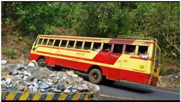 KFL partners with KSRTC to launch Feed on Wheels project to help farmers KFL partners with KSRTC to launch Feed on Wheels project to help farmers