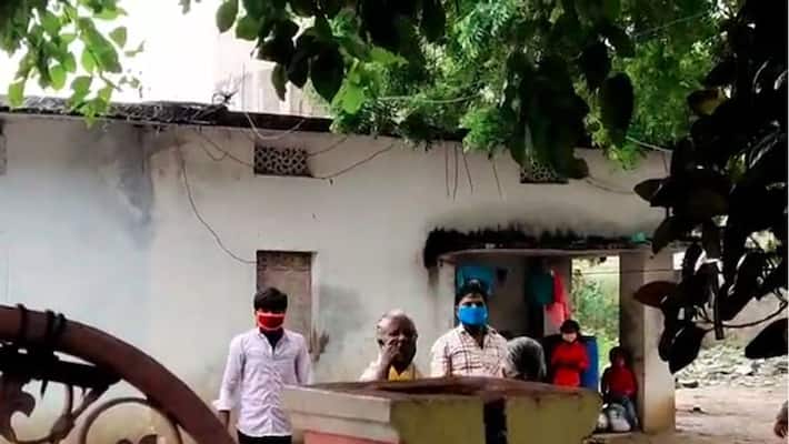 corona patients attacks village secretariat employee corona patients attacks village secretariat employee