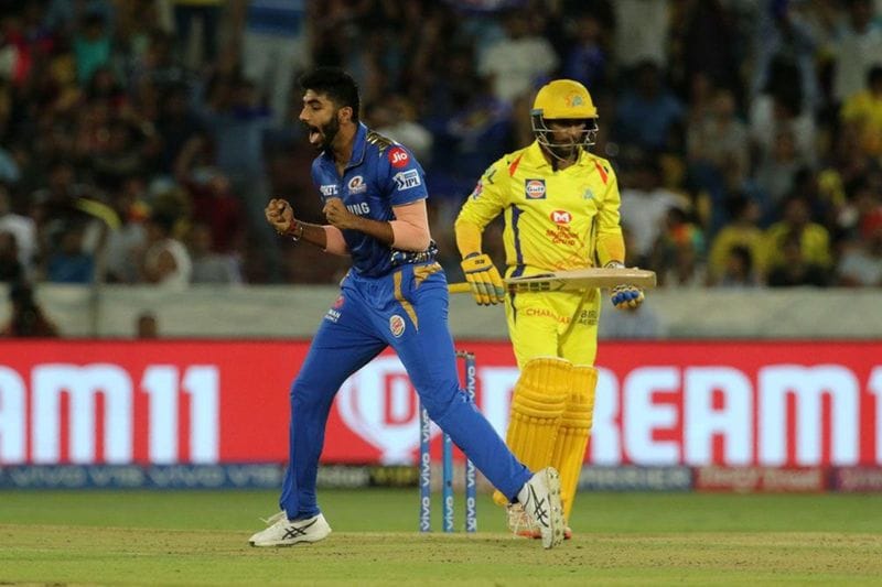Saurabh Tiwary hitting the first six of IPL 2020
Even in the rarest of the dreams would this thing hit the mind. But then, that was the reality of the match where Saurabh Tiwary played a lofted shot to clear the boundary.
