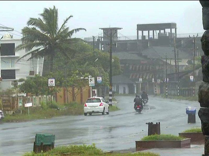 Heavy rain warning in 8 districts