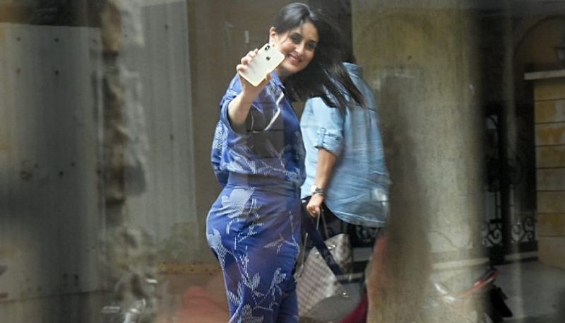 pataudi palace mumbai bungalow cars have a look on kareena kapoor khan properties