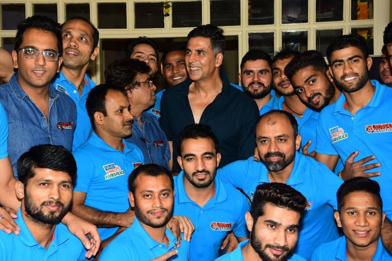 From Shah Rukh Khan to Sunny Leone, these Bollywood superstars own their sports team-ayh
