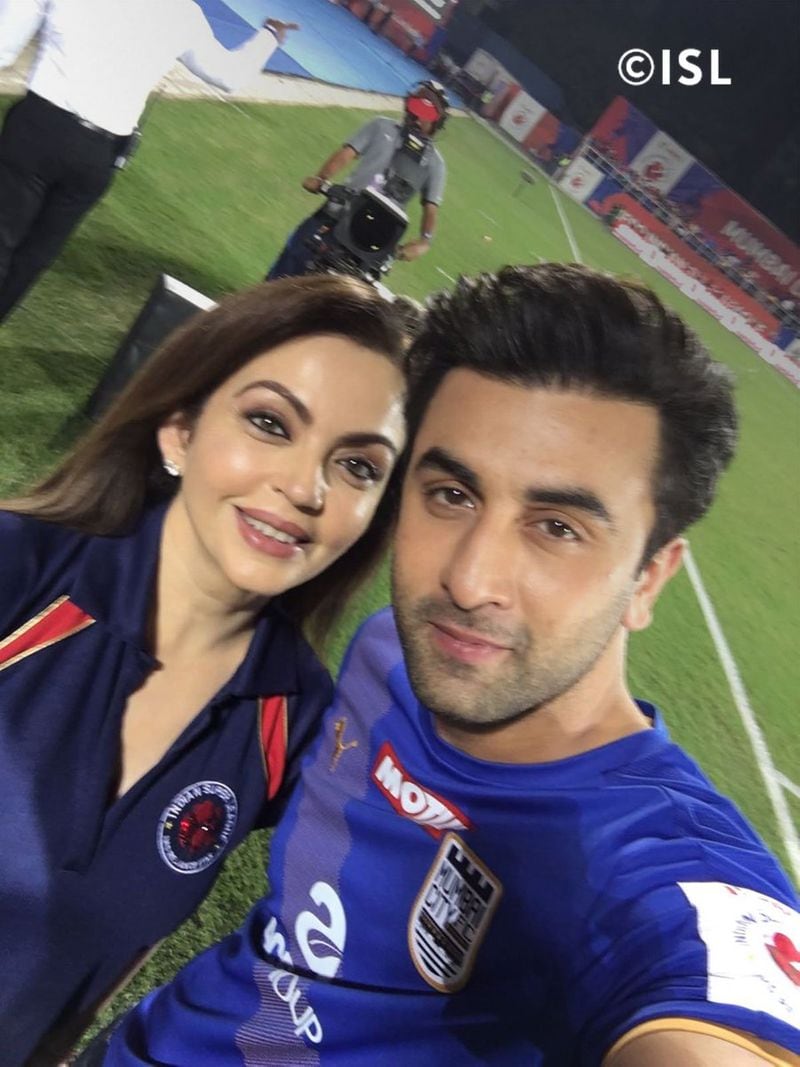 From Shah Rukh Khan to Sunny Leone, these Bollywood superstars own their sports team-ayh