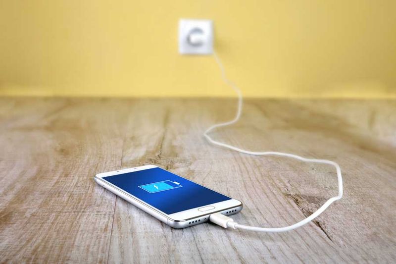 Phone charging habits You might be destroying your smartphone without knowing it