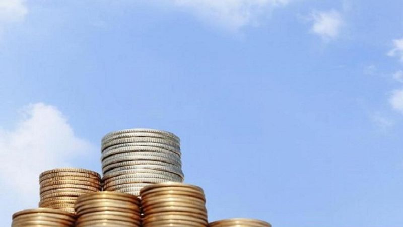 कब मिलेगा पैसा
ईएसआईसी (ESIC) को फॉर्म मिलने के 15 दिन के अंदर क्लेम का पैसा बीमित व्यक्ति के बैंक खाते में आ जाता है। व्यक्ति की पहचान के लिए आधार कार्ड का इस्तेमाल किया जाता है।
(फाइल फोटो)
