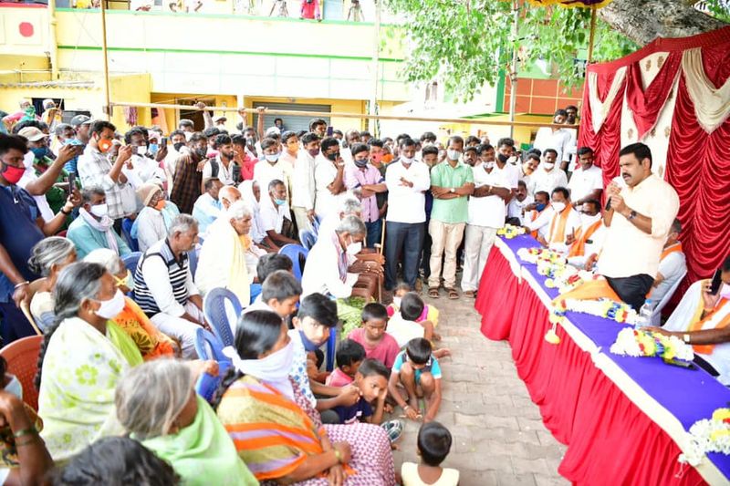 BJP Vice President By Vijayendra Starts campaign In Shira By Election